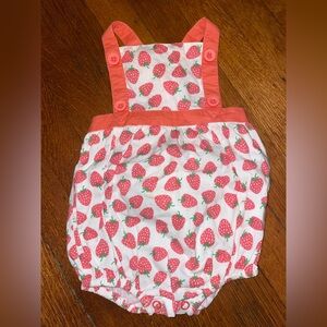 Baby Boden strawberry cross strap back button romper bubble summer outfit onesie